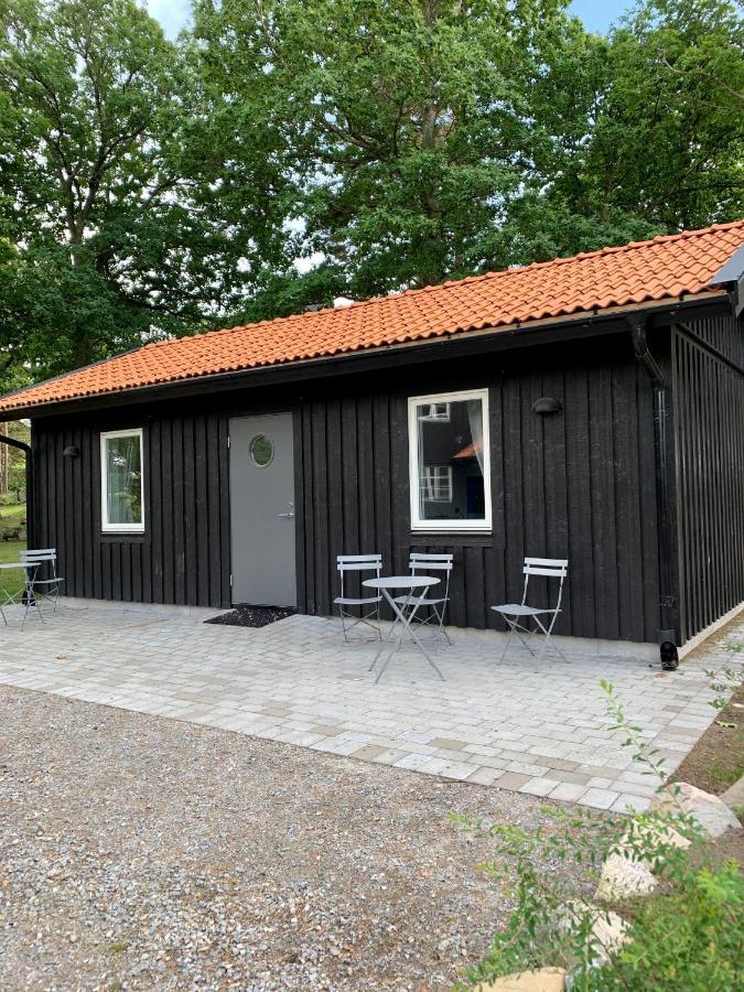 Stenungsoegarden Hostel Stenungsund Exterior photo