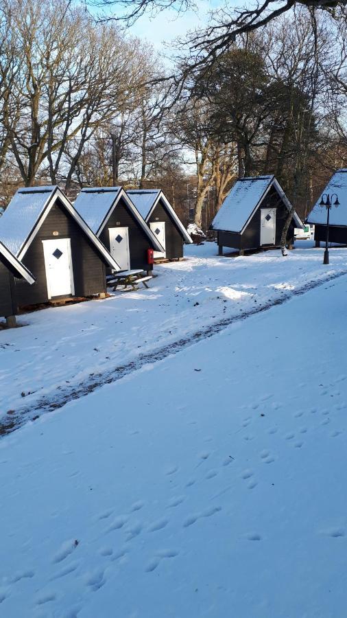 Stenungsoegarden Hostel Stenungsund Exterior photo